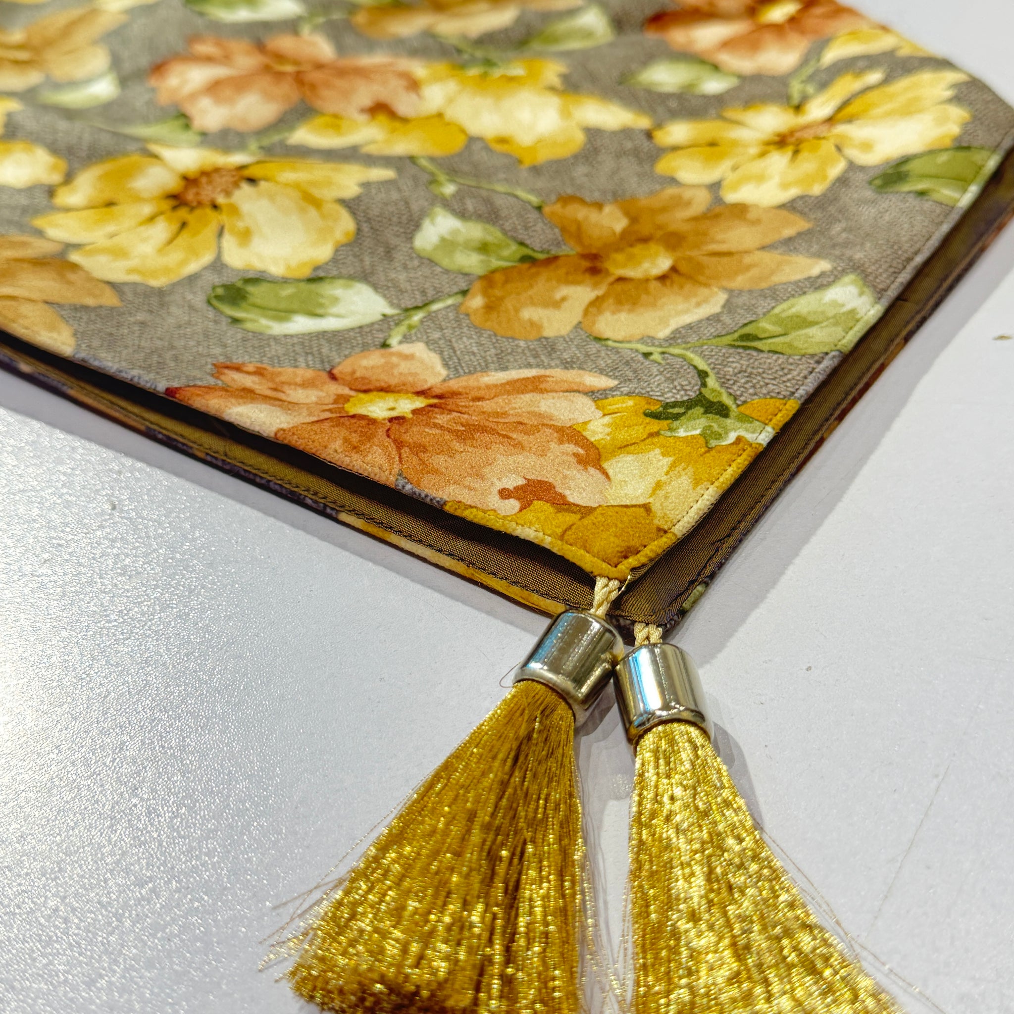 Jacquard Table Runner